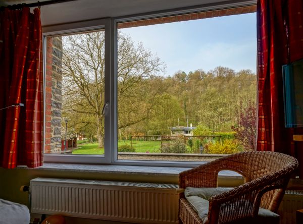 Fiberglass Window Repair in Eagle