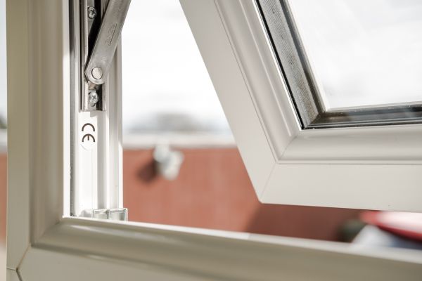 Window Hinge Replacement in Eagle
