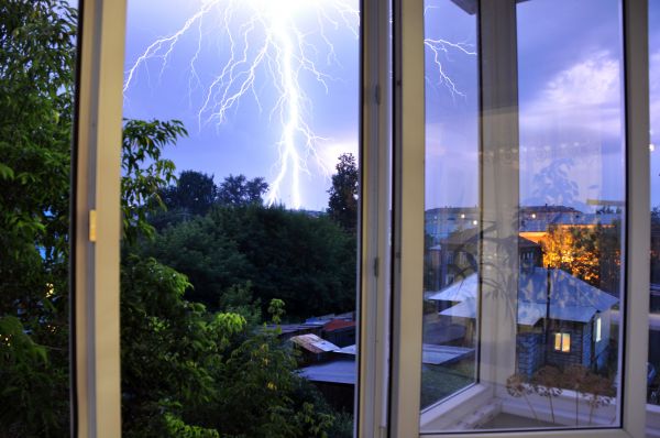 Storm Windows Repair in Eagle